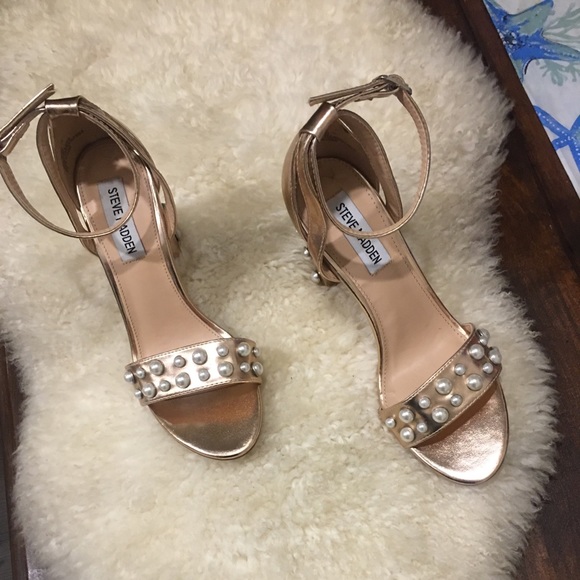 Steve Madden - Pearled Rose Gold Block Heels 7 - Picture 3 of 16